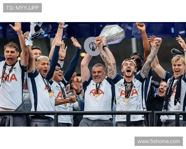 热刺球迷信托痛斥惨败：表现与结果堪称耻辱